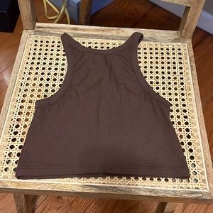 🍫 crop tank